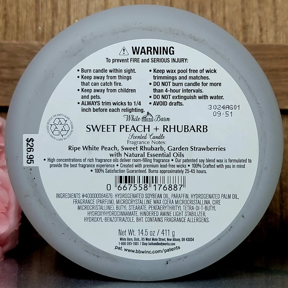 (TEST STORE EXCLUSIVE!!) B&BW Sweet Peach & Rhubarb 3-Wick Candle